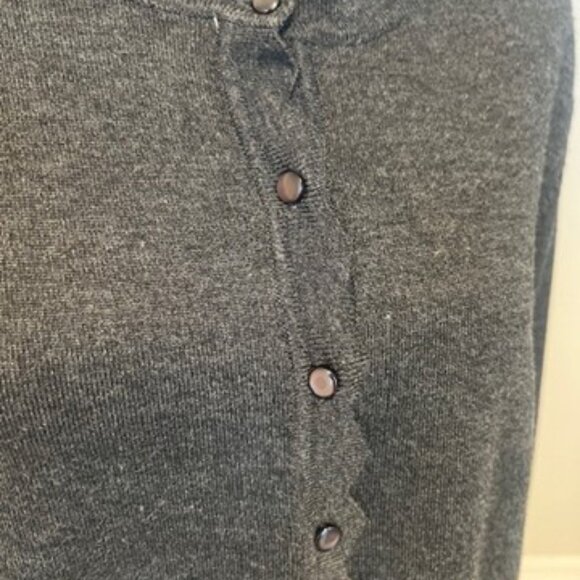 NEIMAN MARCUS Cardigan Sweater | Charcoal grey | Size XL - Picture 7 of 9